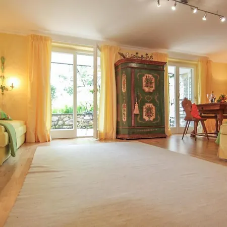 Ferienwohnungen Jell - Forg Breitbrunn am Chiemsee Room photo